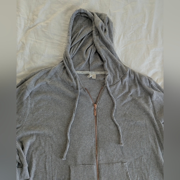 Live Well Ribbed Lounge Set - Picture 8 of 16